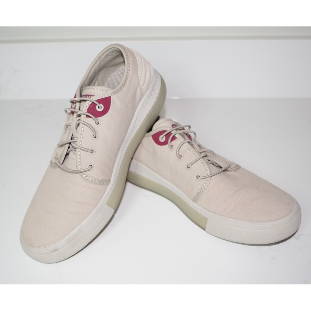 Skechers Classic Fit Men's Size 10 Tan Textile Low Top Sneakers